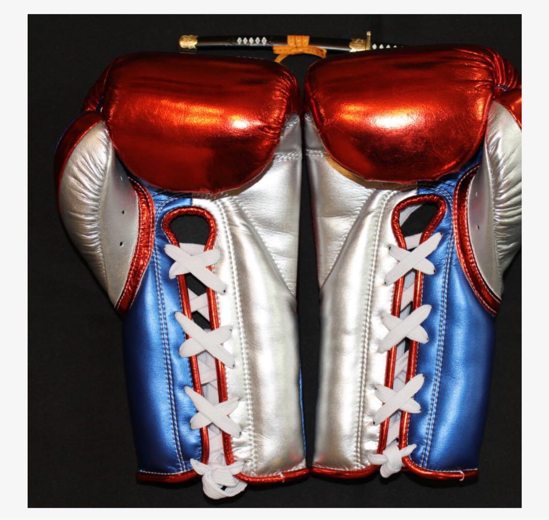 WINBOXING ボクシンググローブ 赤青光沢仕上げ！