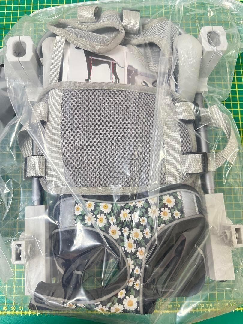 ❤️新品❤️犬用車いす Sサイズ　犬用車椅子 4輪 フルサポート