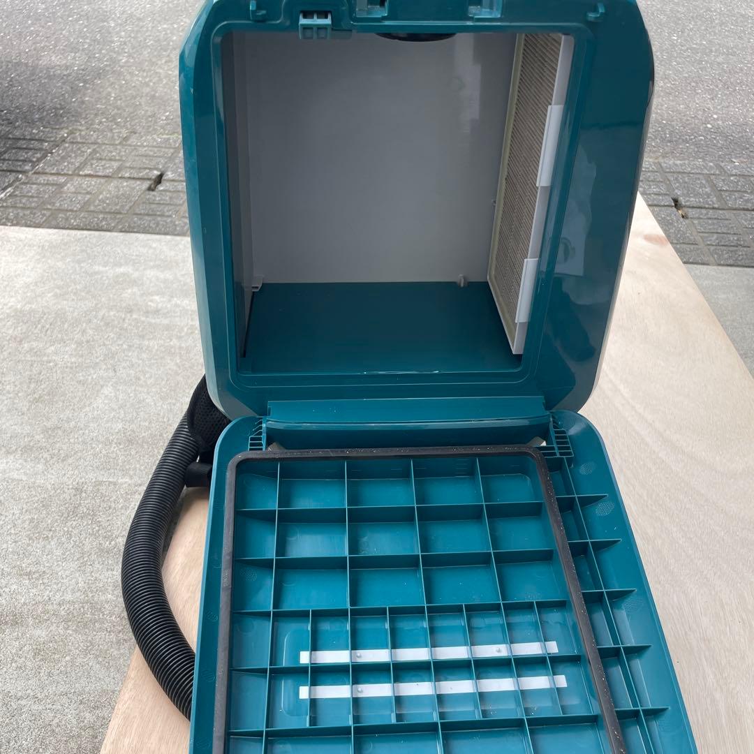 Makita VC665D HEPA バックパック型掃除機