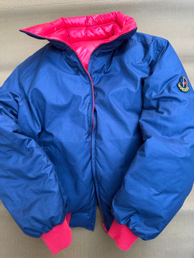 アシックス製　モンクレール　ヴィンテージ　美品　リバーシブル