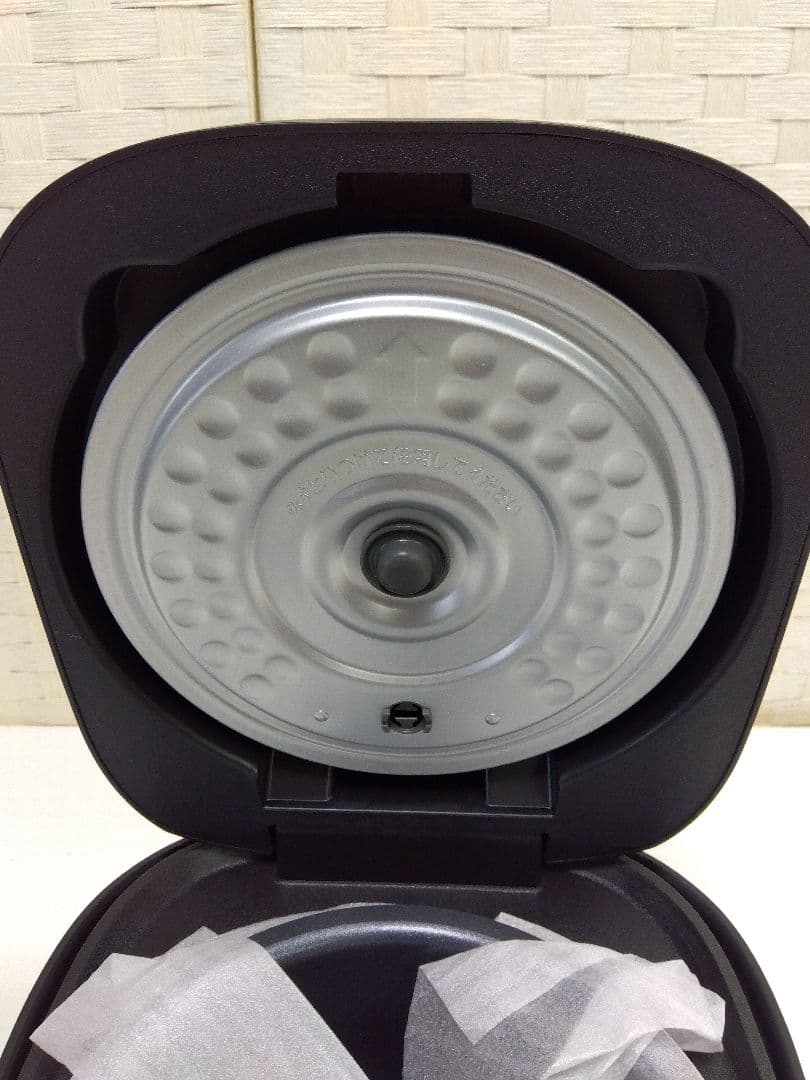 タイガー 炊飯器 3合マイコンジャー JBS-B055KL 24年製