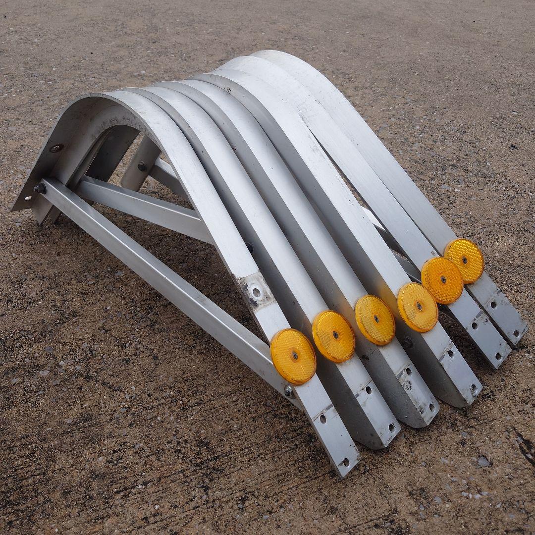 サイドバンパー　日本フルハーフ　いすゞフォワードで使用