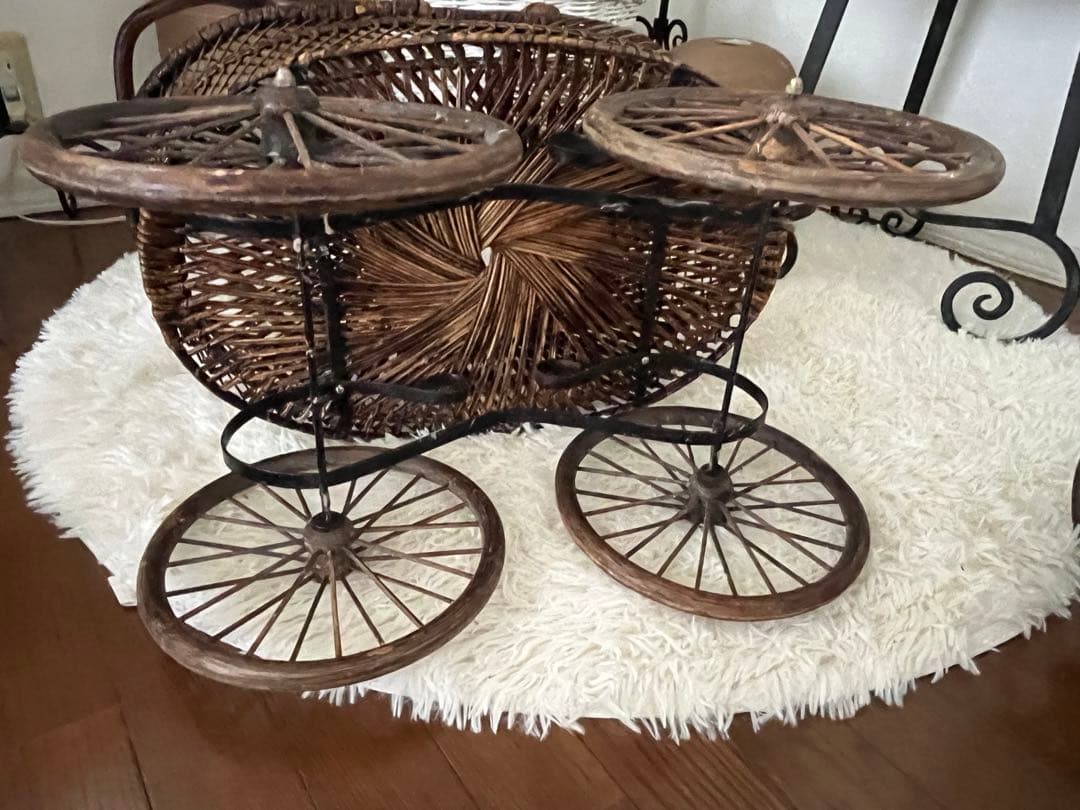 イギリスヴィンテージ 1940年 ドール乳母車 baby carriage 大