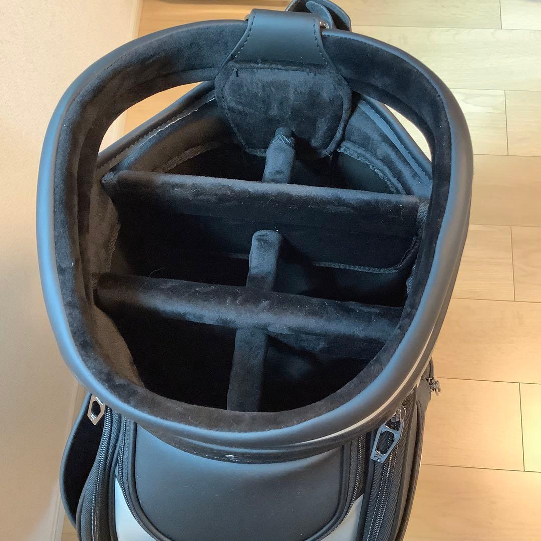 【超美品】Qi35 キャディバッグ　プロ仕様！！