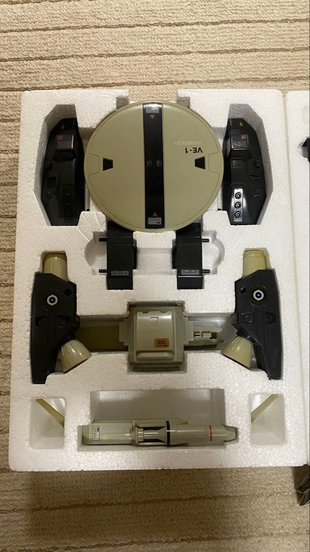 バンダイ　ハイメタル　1/55 エリントシーカー　タカトク マクロス　1点セット