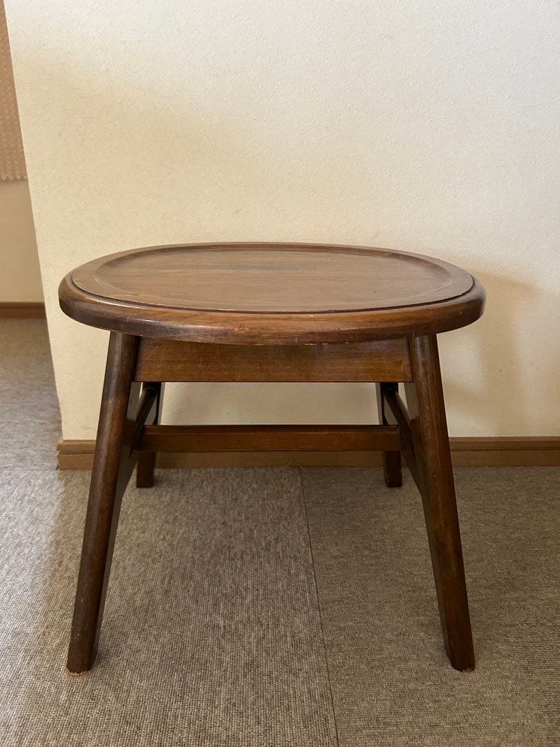 最高級の木製チェアー　テーブルとしても。一生物です。