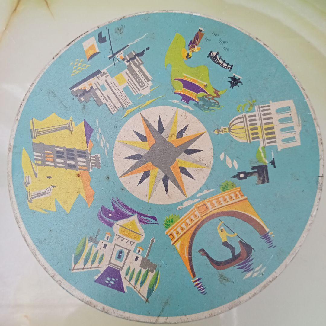 アンティーク缶