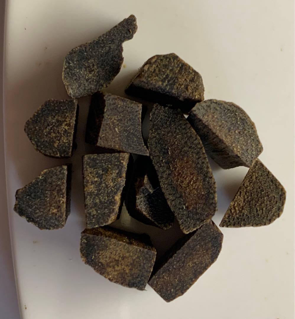 極上緑油伽羅 沈香原木 香木 重さ:3.2g(本物証明)