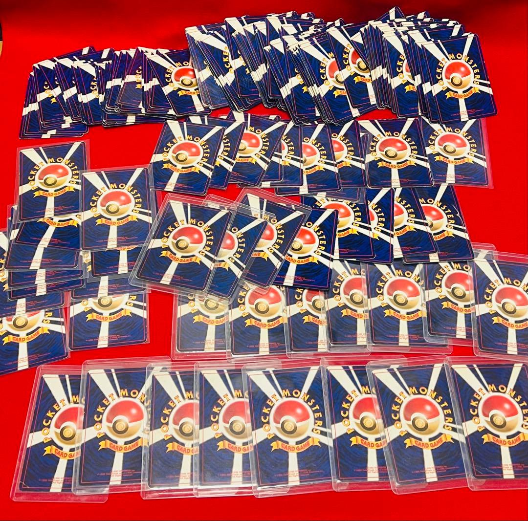 ポケモンカード　旧裏　まとめ売り　ピカチュウ　ゲンガー　キラ　他　250枚以上