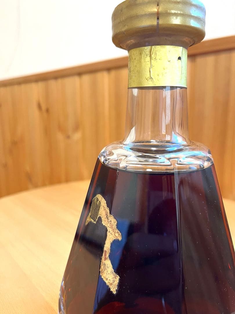 COURVOISIER（クルボアジェ）ナポレオン バカラ ブランデー