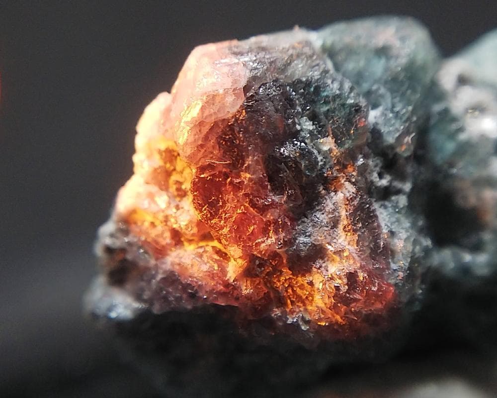 395 アレキサンドライト 原石 結晶 ジンバブエ産