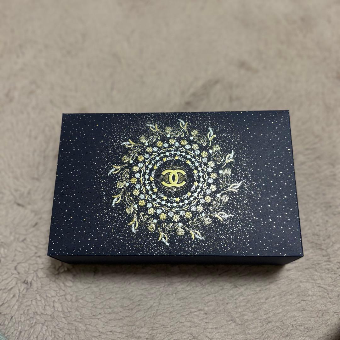 CHANEL ハンドクリーム・ネイル・リップセット