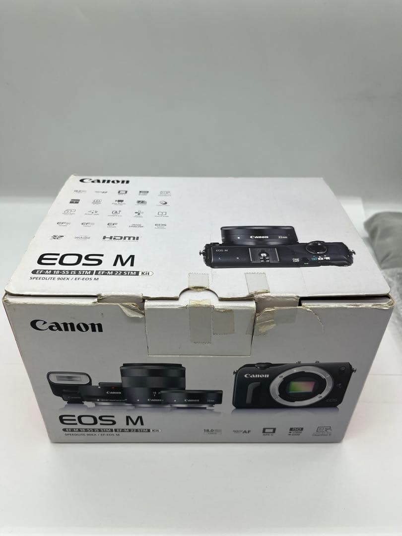 Canon EOS M デジタル一眼レフ レンズ3本セット