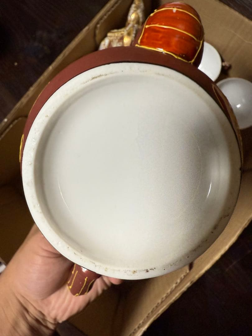 茶道具セット 赤色と金色の陶器製