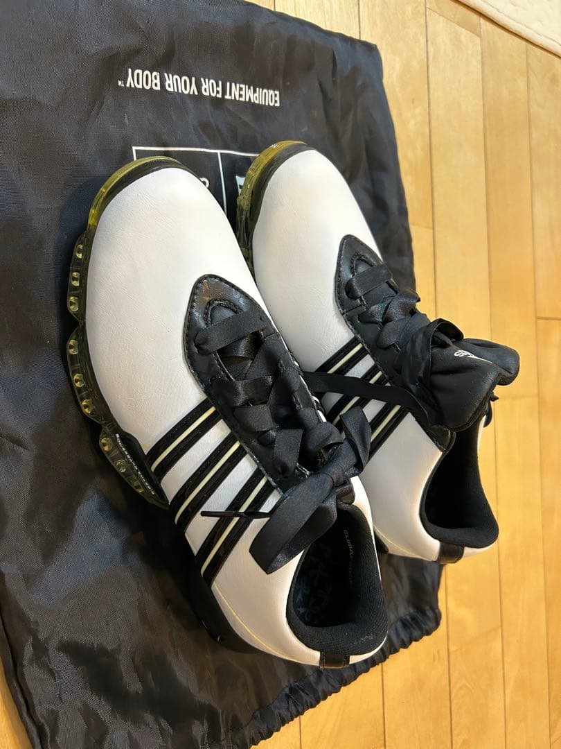 アディダス ゴルフシューズ