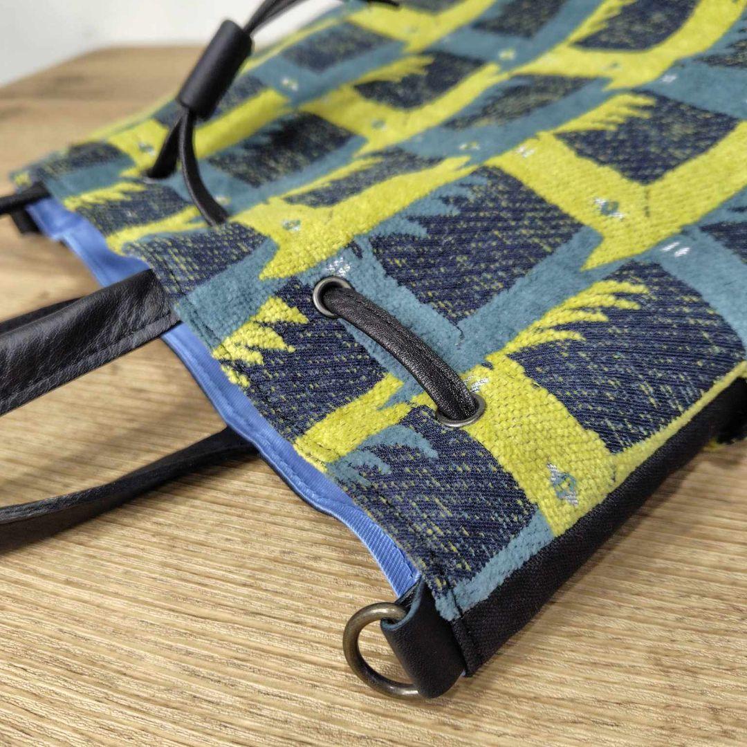 ミナペルホネン/thoroughbredサラブレットネイビー/巾着Lサイズ