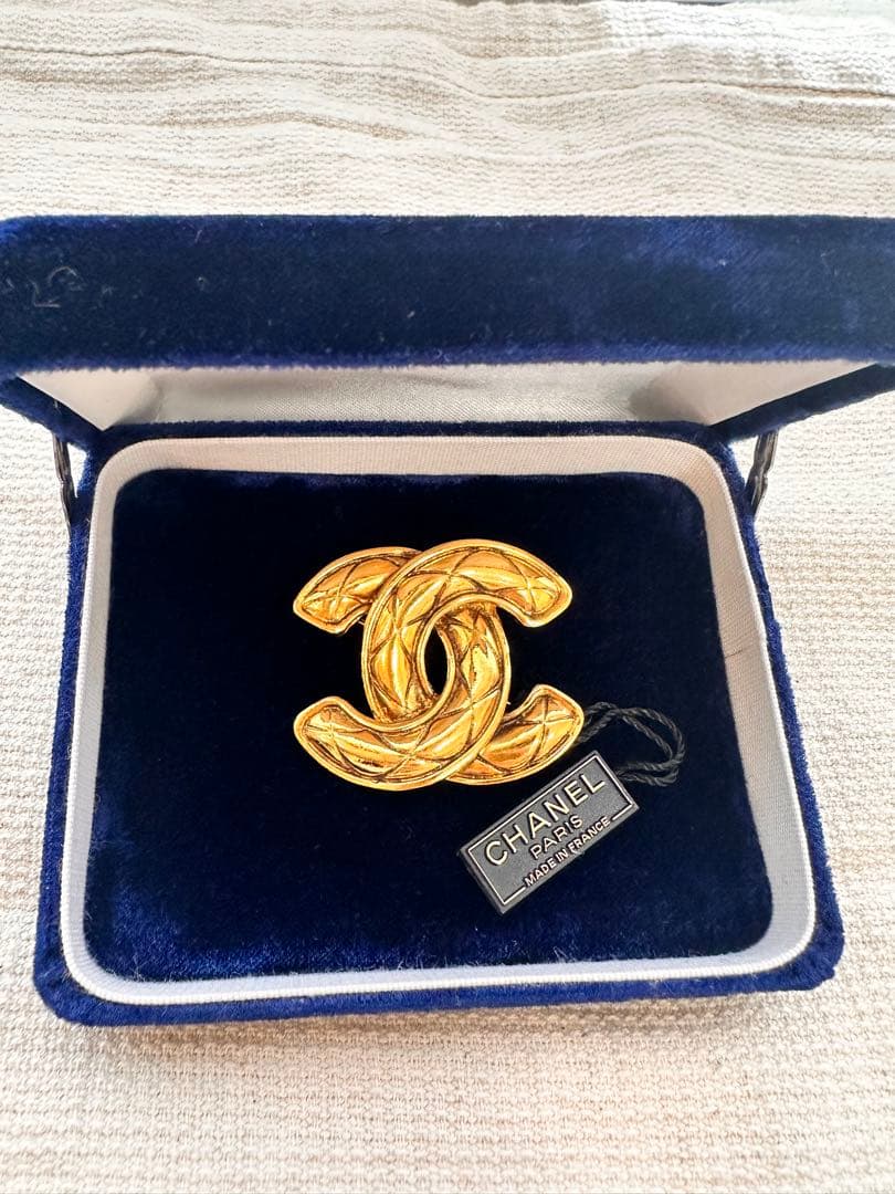 ⭐️ 鑑定済✨未使用【CHANEL】ブローチ　マトラッセ　CHANEL