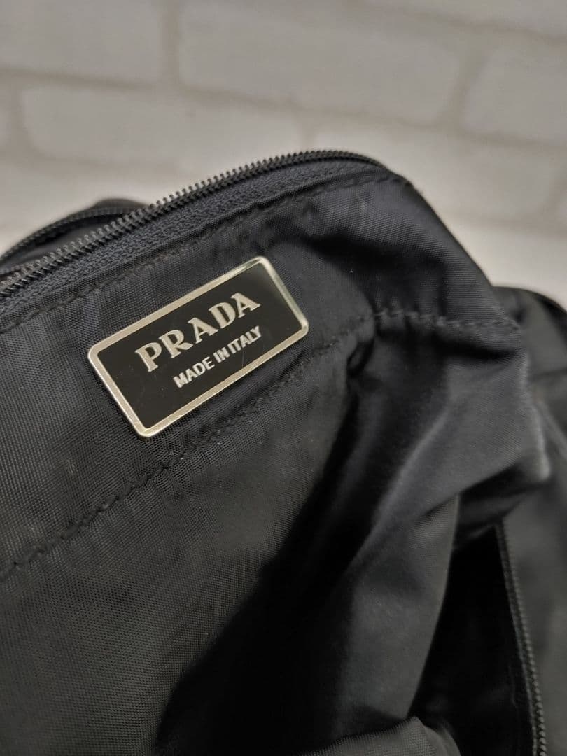 クロボボPRADA　トートバッグ　ハンドバッグ　白タグ　三角ロゴ　ナイロン