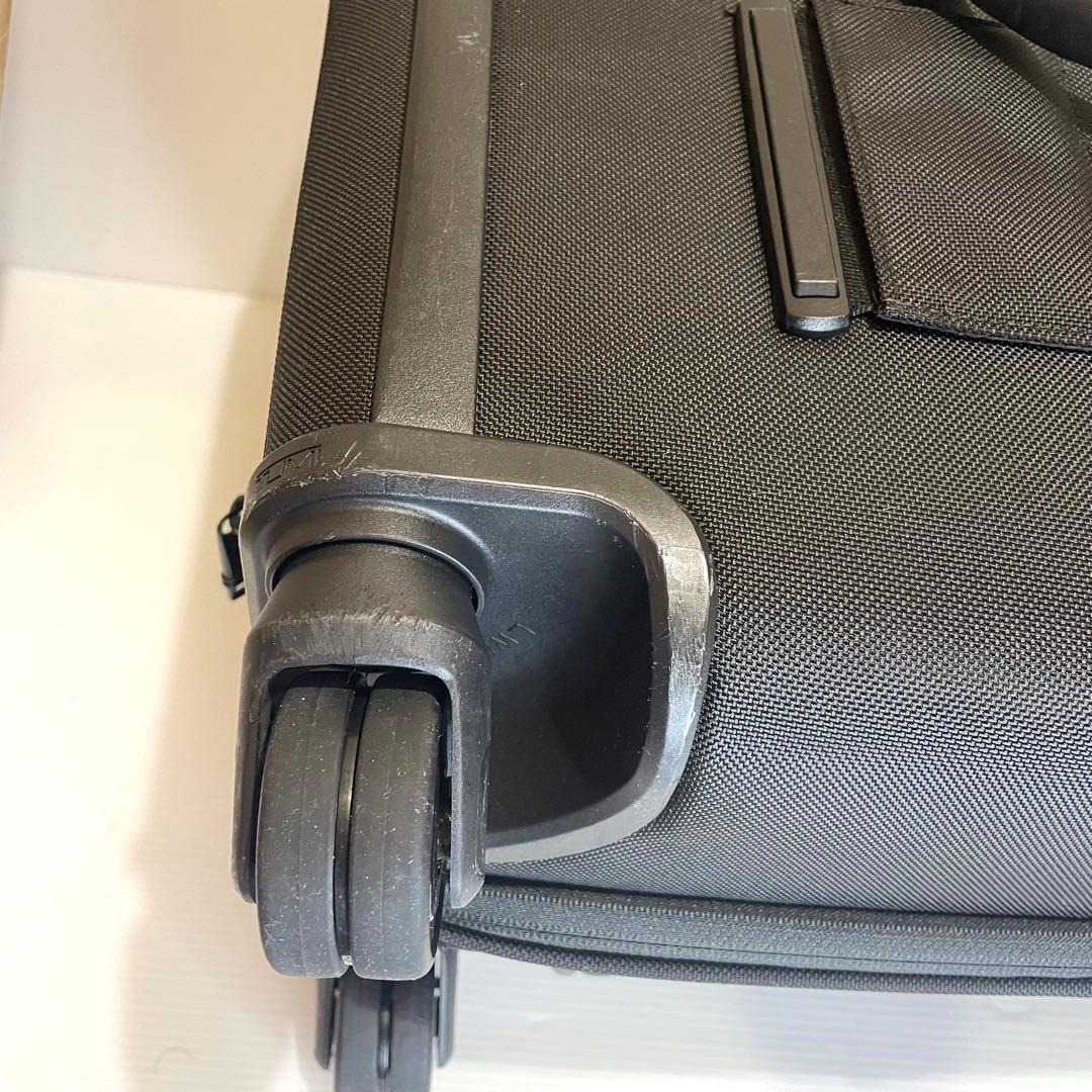 TUMI ALPHA3 ツミ トゥミ アルファ3 デラックス 4輪 ラップトップ