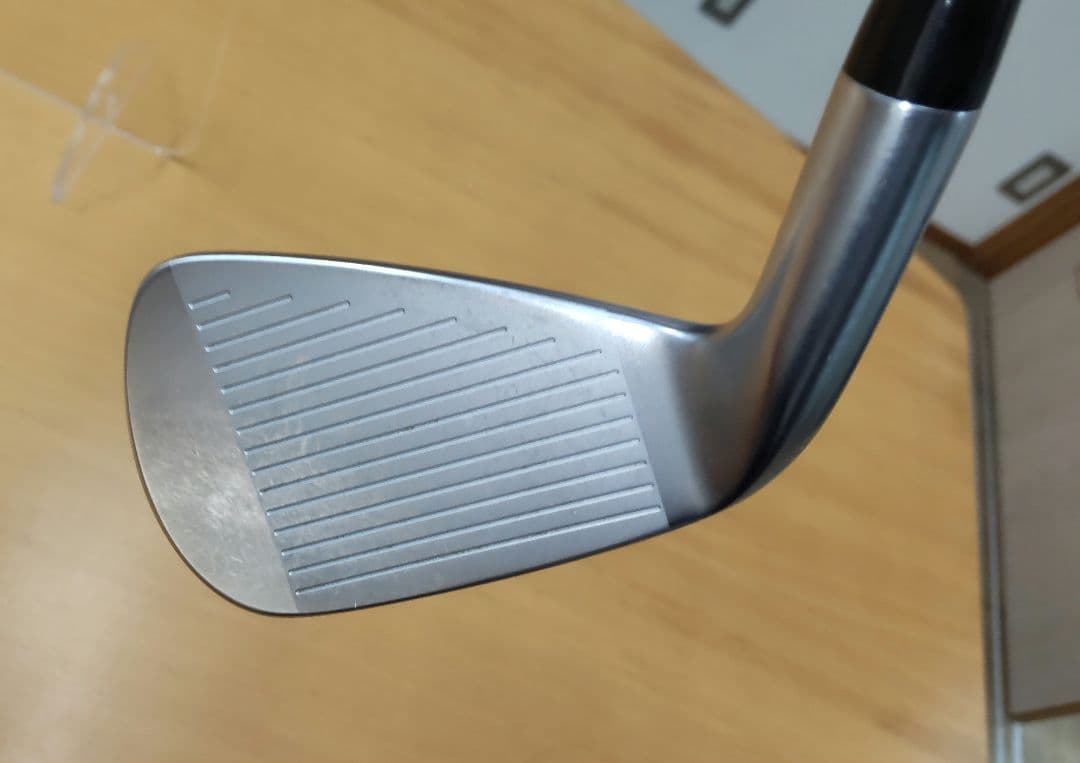 ゼクシオ 2024 エックスXシリーズ　アイアン 6番SR カーボン