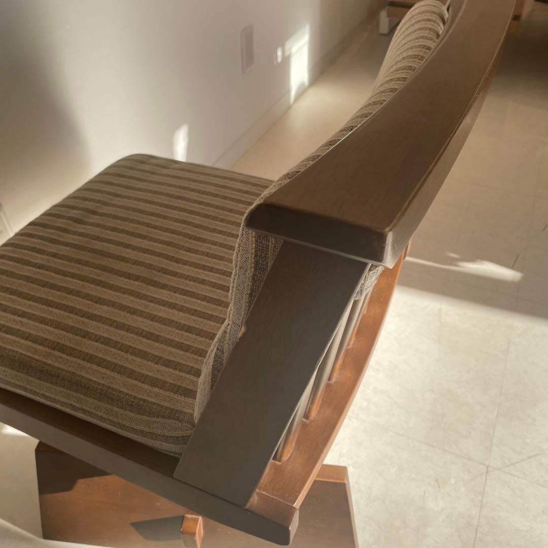 ニトリ　木製　回転式　ダイニングチェア　回転座椅子　イス　回転椅子　リビング