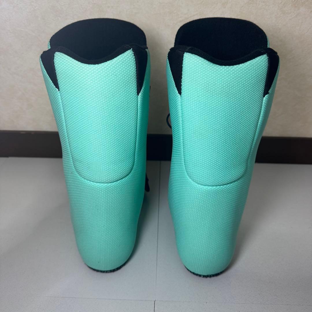 美品 FLOW BOA ブーツ スノーボード フロー スノボー 25cm ボア