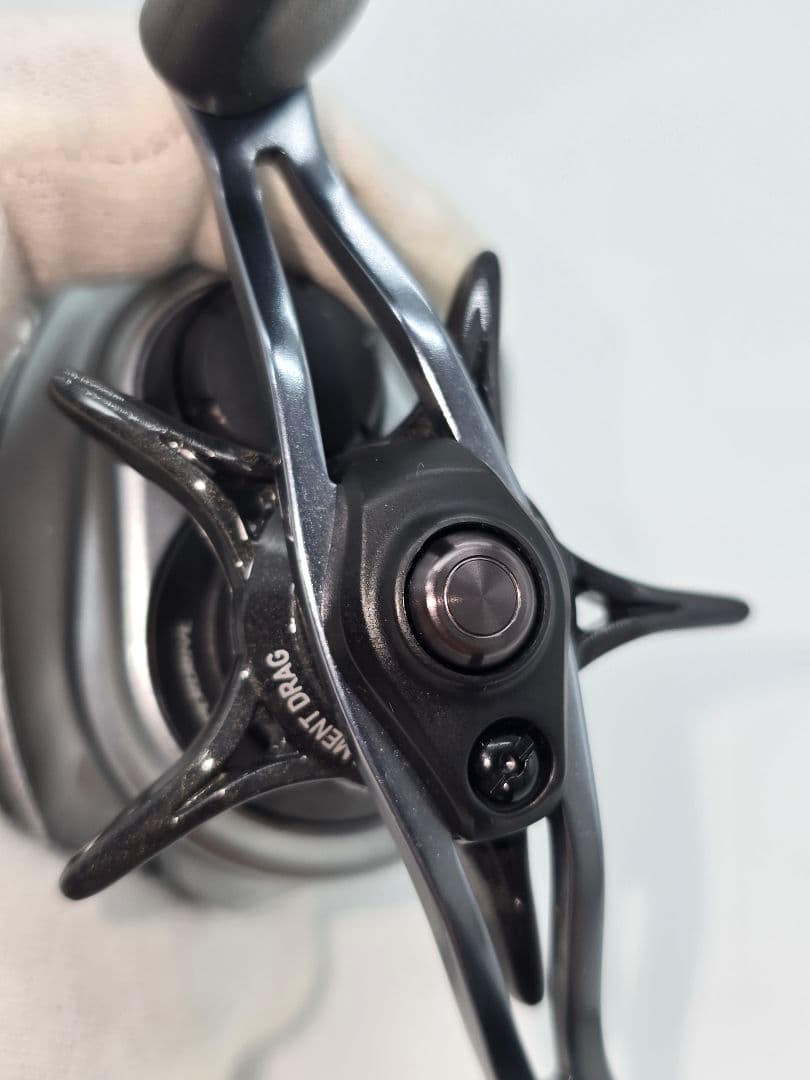 【DAIWA】【アルファスSVTW800S-HL】【淡水のみ】