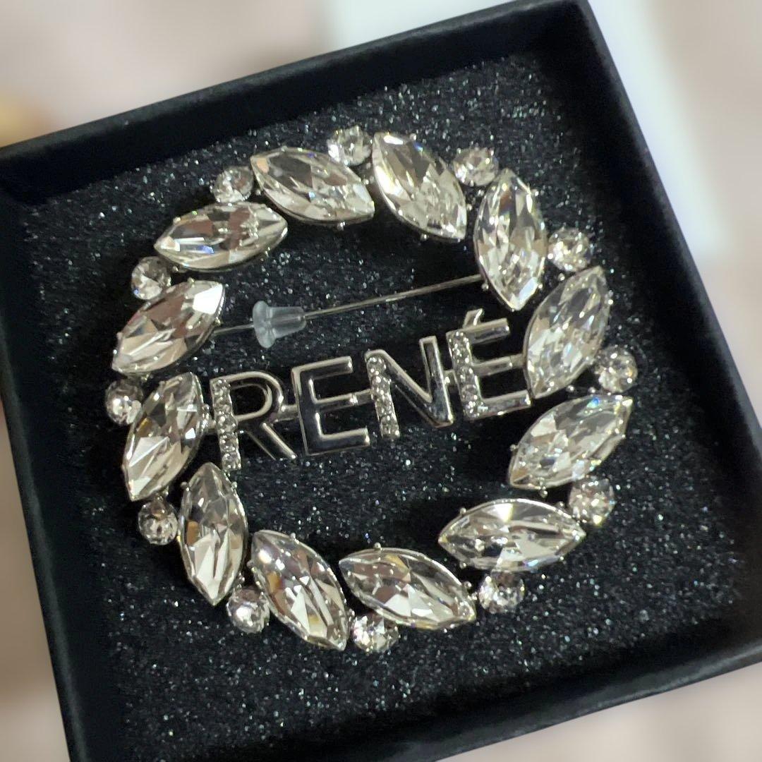 新品未使用　Rene ブローチ