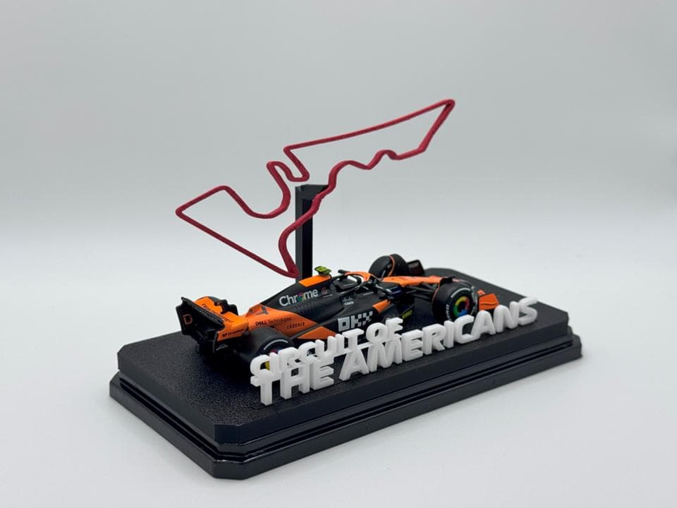 【K】ブラーゴ 製 サーキット4種　ジオラマ ケース付き