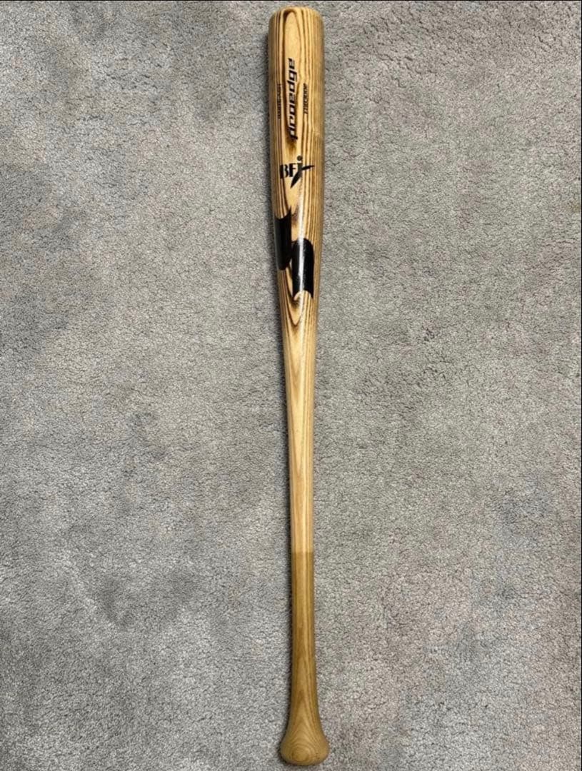 （菊池涼介選手モデル）　 木製硬式バット SSK proedge