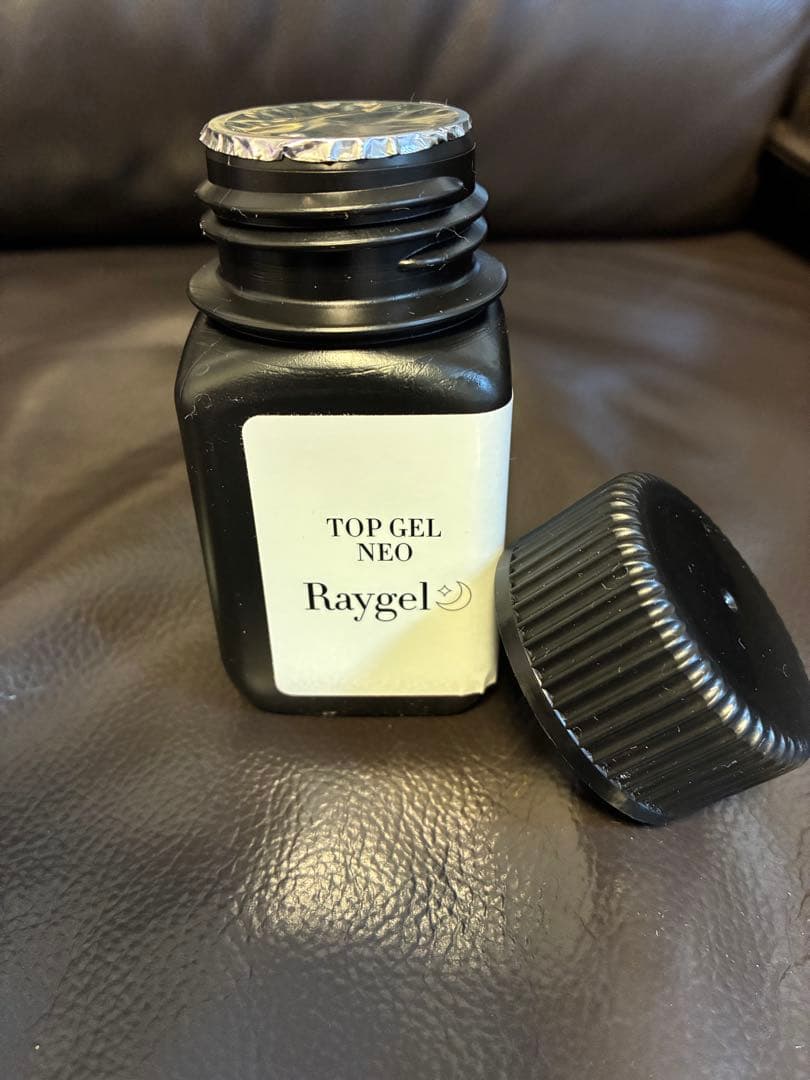 ネイルベースコート・トップコート Raygel TOP GEL NEO 100g