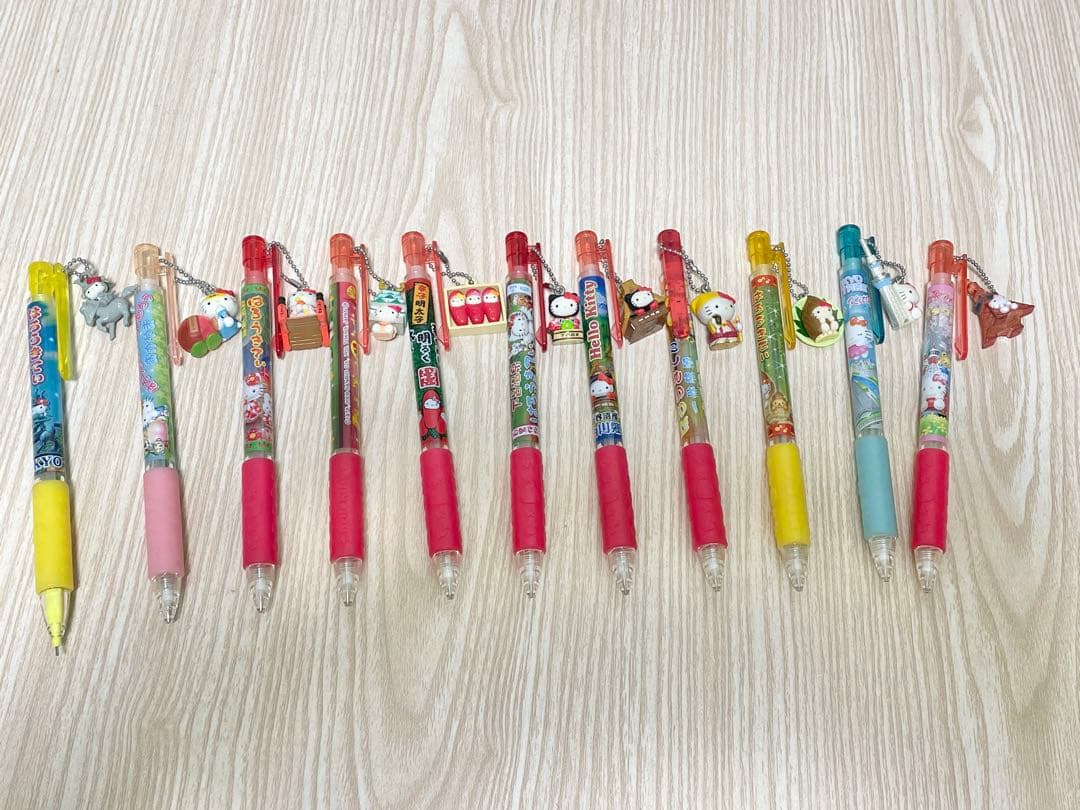 ハローキティ ご当地シャーペン 11本 ボールペン4本
