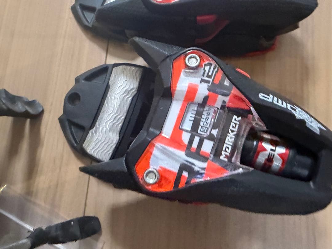 マーカー　コンプ12 スキー　ビンディング　選手　SAJ デモ　レーサー