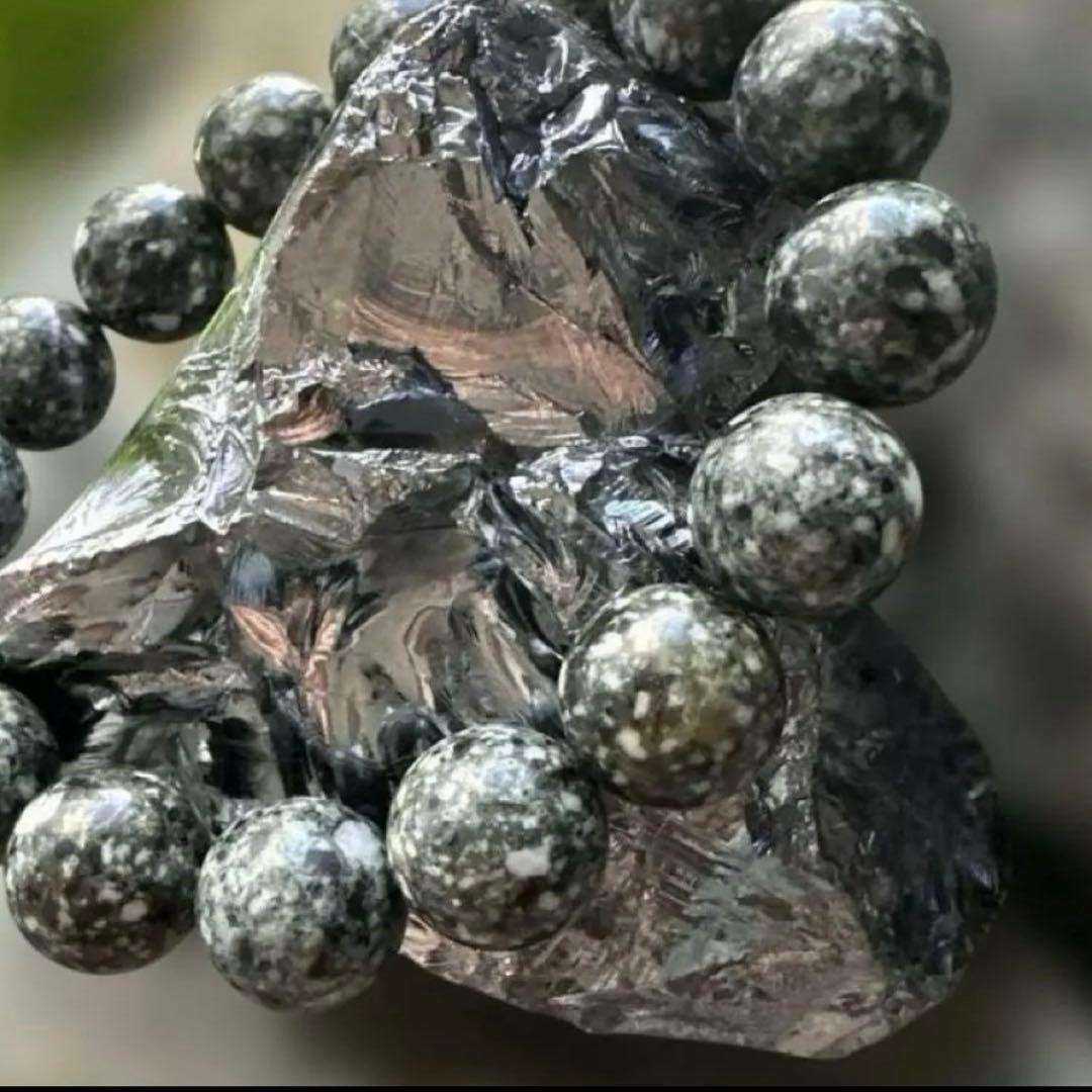 【遠野霊石】高波動｜感謝が奇跡を呼ぶ・魂を整える12mmブレスレット