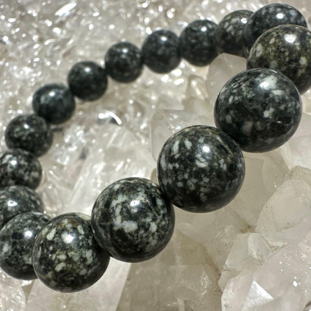 【遠野霊石】高波動｜感謝が奇跡を呼ぶ・魂を整える12mmブレスレット