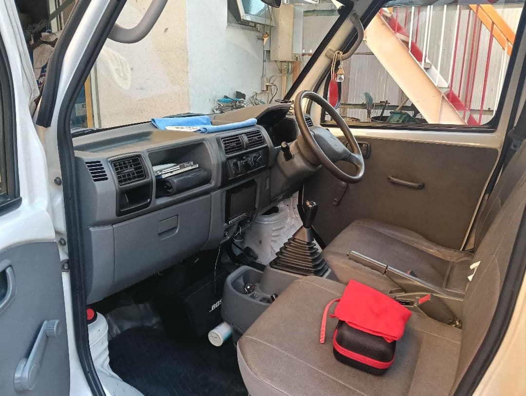 三菱ミニキャブ　5速マニュアル　車検令和8年9月　内外装状態良好　※注意事項あり