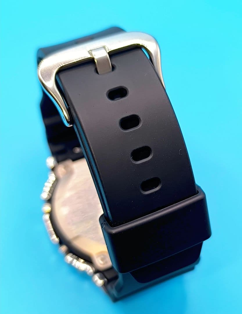 未使用に近い CASIO G-SHOCK GM-5600U-1JF