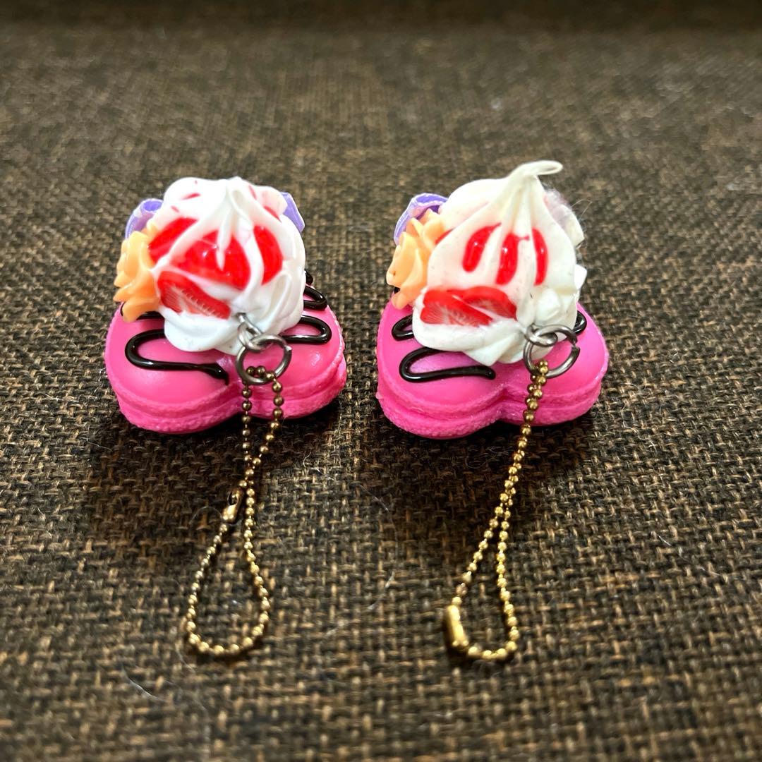 平成レトロ　 贅沢スイーツ　キーホルダー 10点　リボン　バラ　チェリー　イチゴ