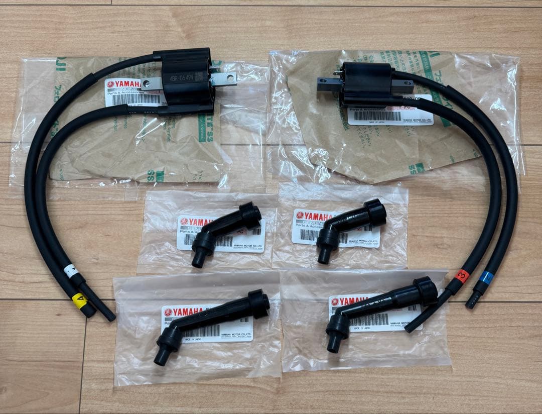 ヤマハ純正新品　XJR400 4HM イグニッションコイル　プラグキャップ