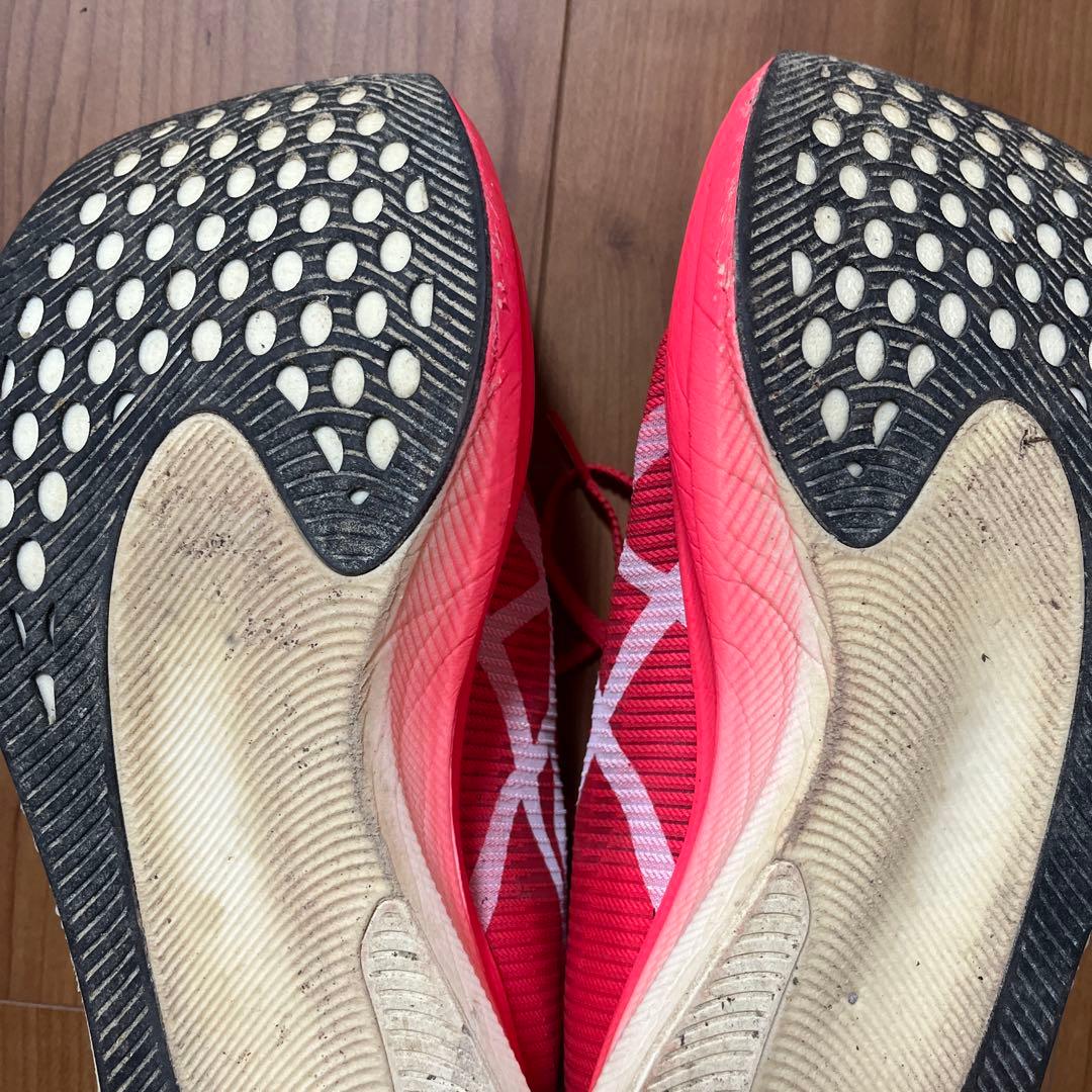 ASICS メタスピードスカイ+