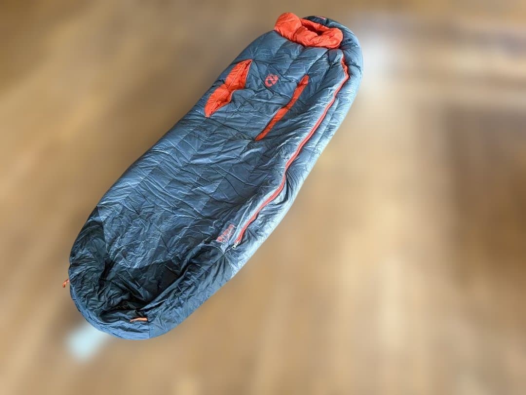 NEMO：Riff 15°F/-9°C （寝袋）