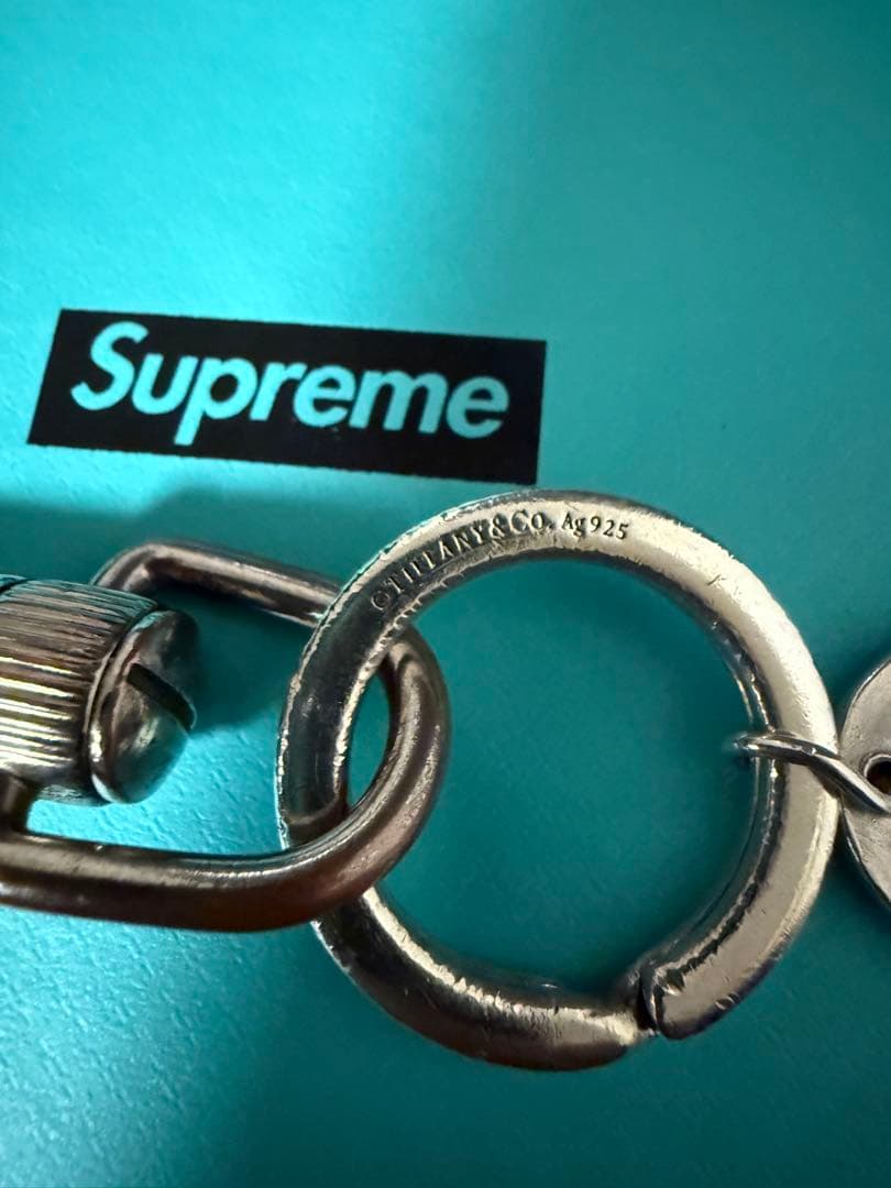 ク*エ様 Tifany supreme リターントゥ オーバルタグキーリング