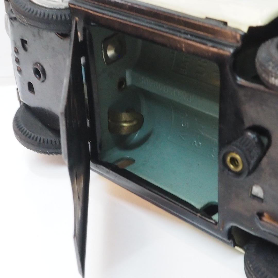 旭玩具【ダットサン サニー 1000 白 電動走行 動作不良】ブリキ製ミニカー