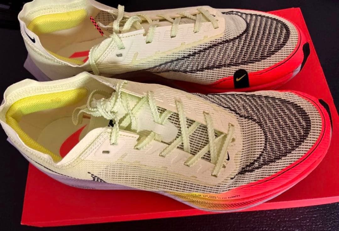 NIKE ZOOMX VAPORFLY NEXT%2 27.5㎝