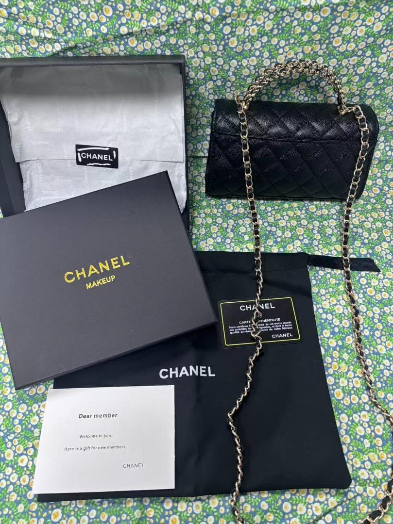 VIP限定【非売品】 ノベルティ チェーンショルダーバッグ ui