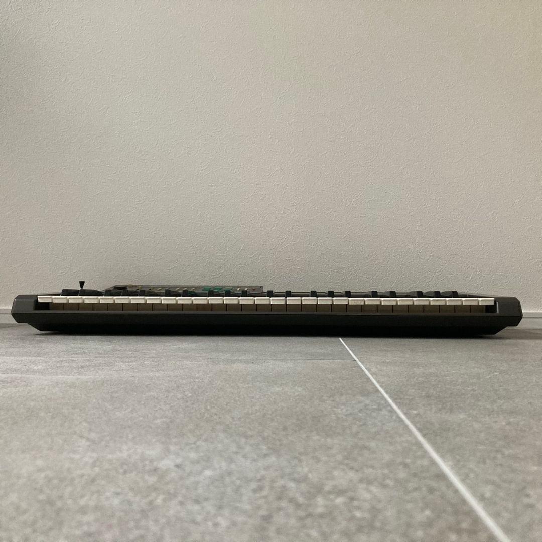 KORG POLY-800 アナログシンセサイザー ジャンク品 ケース付き