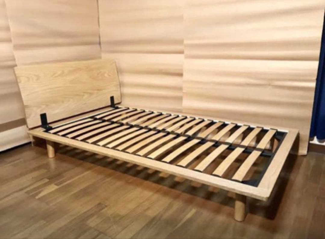 無印良品　ダブルベッドフレーム　ヘッドボード付