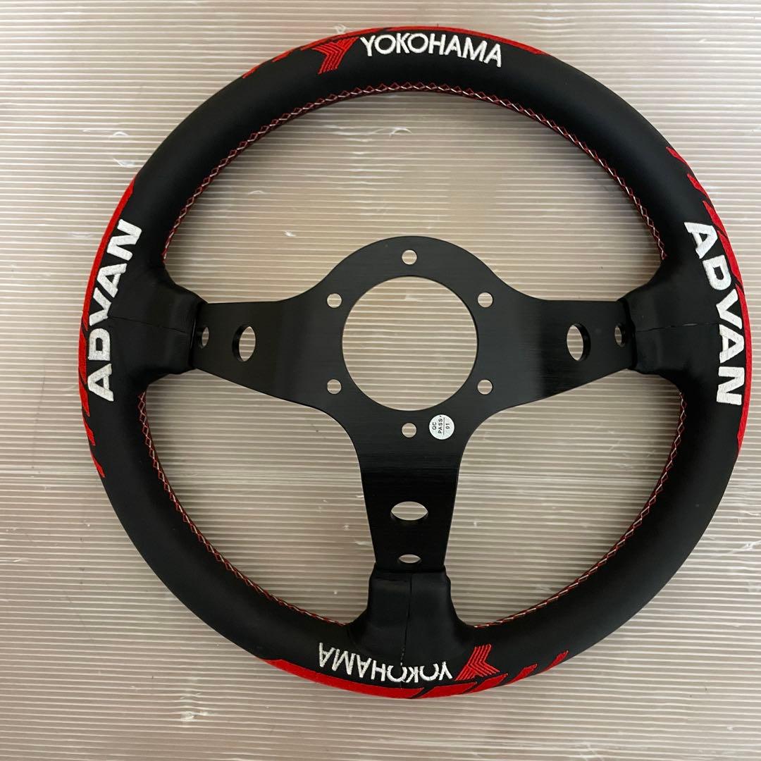 未使用品　VERTEX YOKOHAMA ADVAN ステアリングホイール