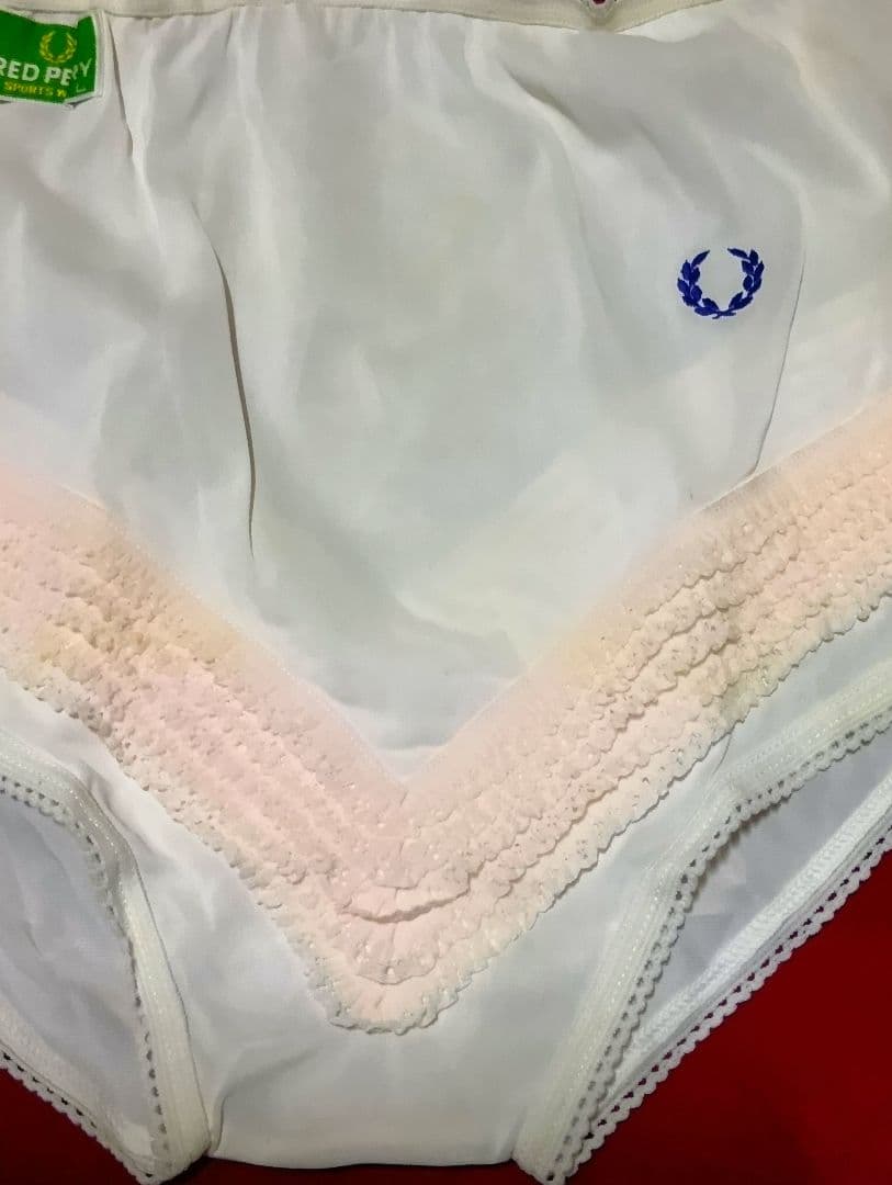 FRED PERRY　 レース装飾アンダースコート