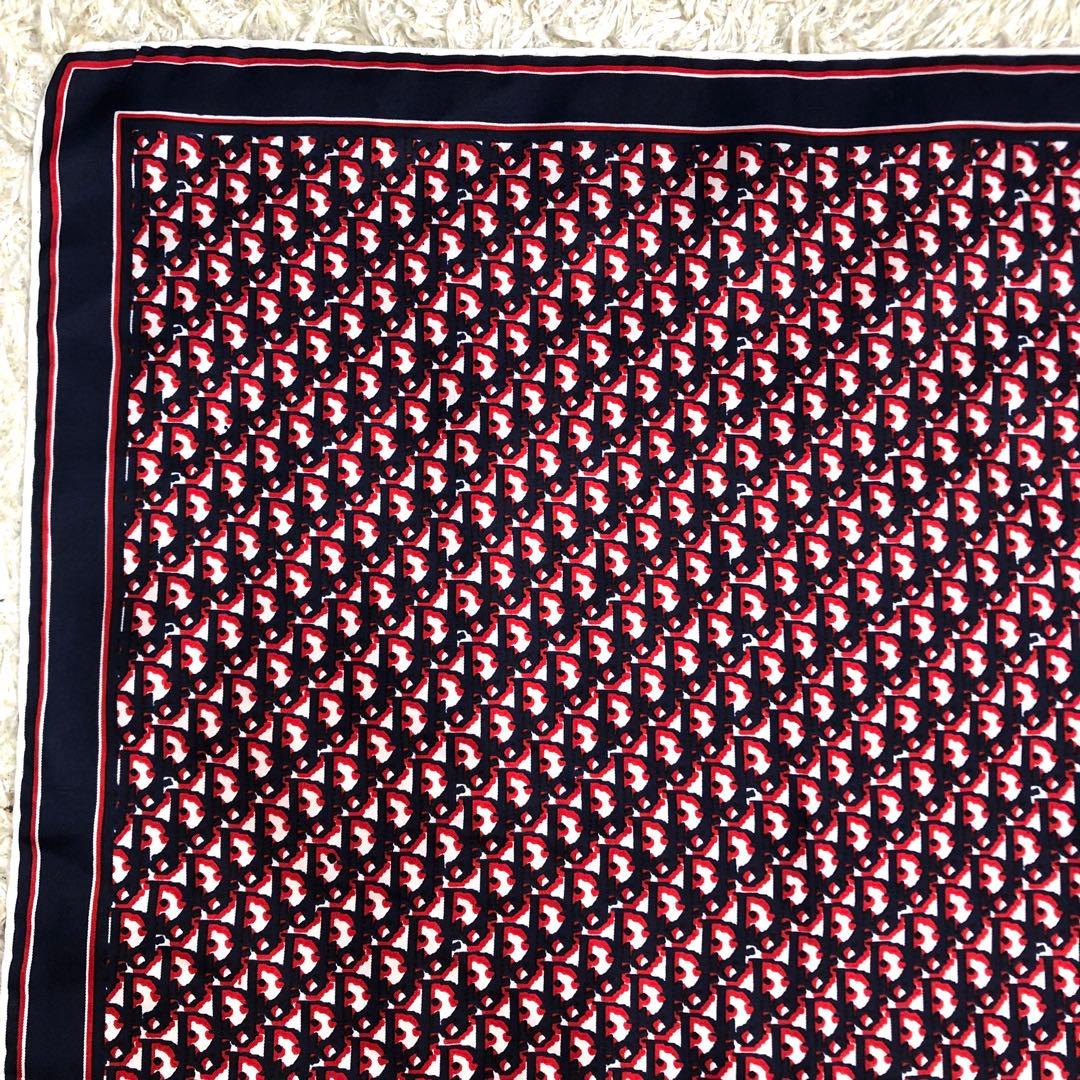 【美品】クリスチャンディオール ハンカチ トロッター シルク